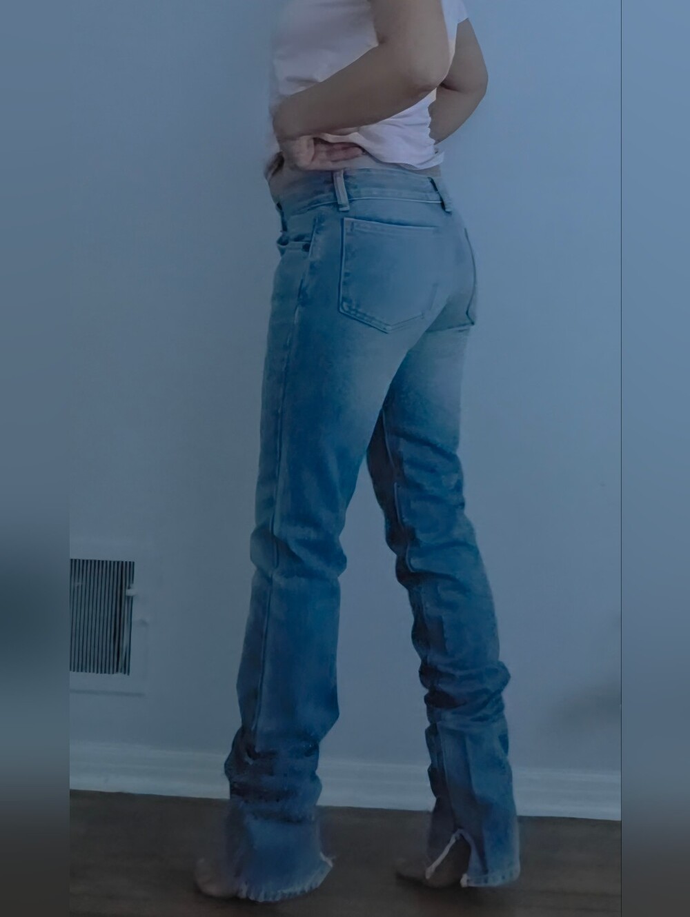 Chloe jeans. Made in Italy. IT 38 Fit Like 26. Long leg.